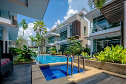Whiteshores (D19), Terrace #502671071